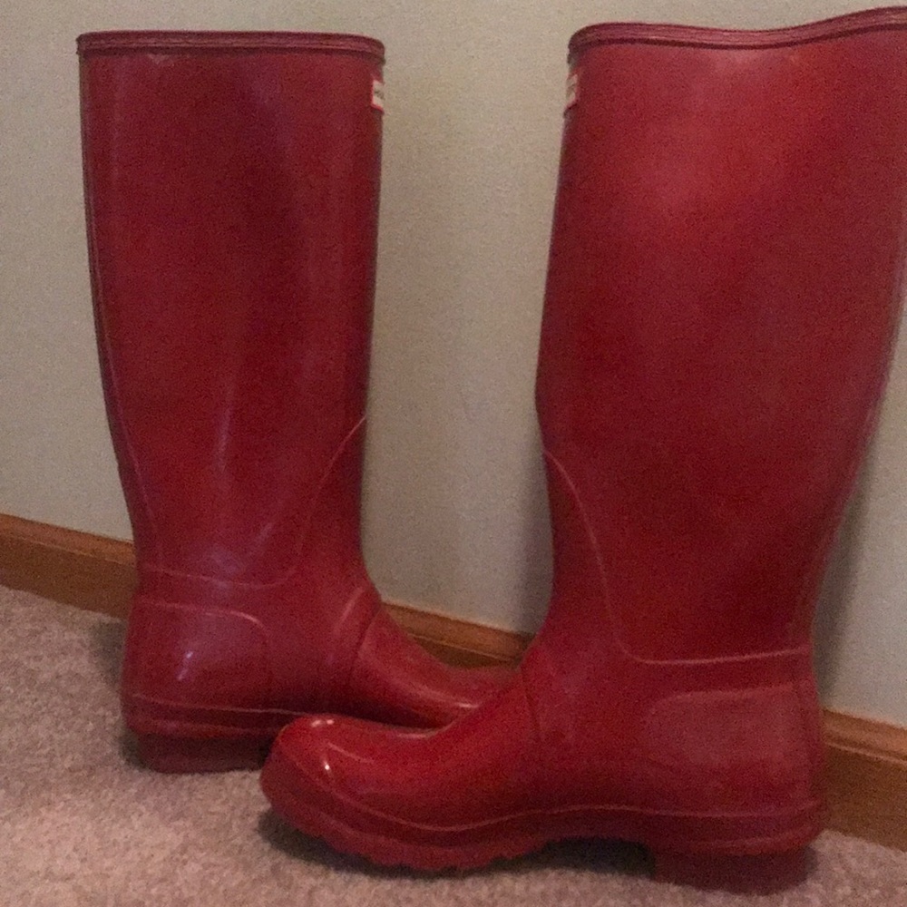 Authentic Hunter Red Boots